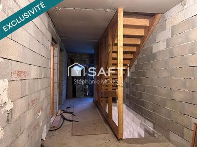 Maison - 200 m² - 7 pièces