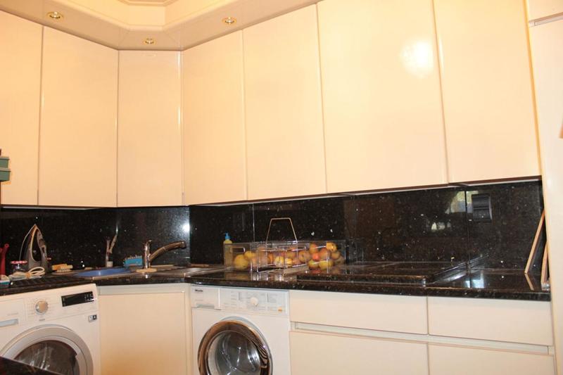 Appartement - 143 m² - 6 pièces