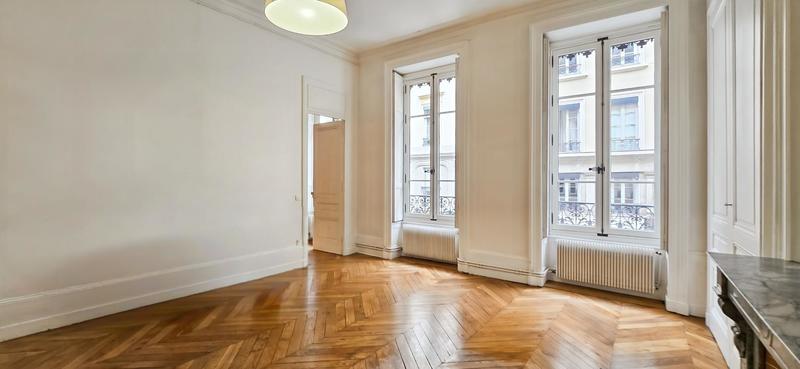 Appartement - 134 m² - 4 pièces