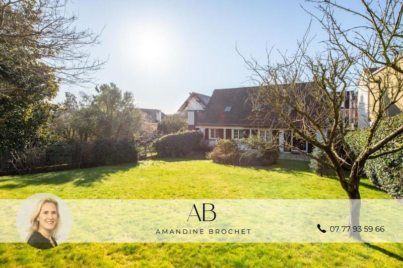 Maison - 163 m² - 6 pièces