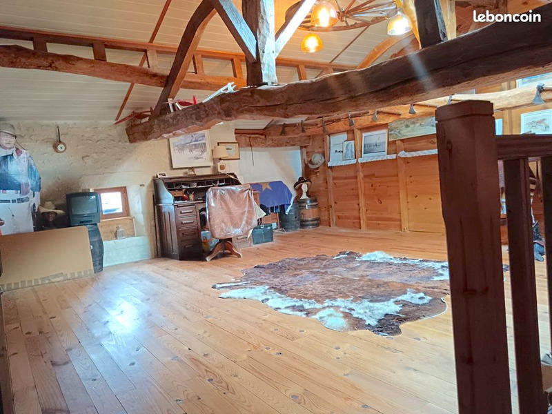 Longère - 300 m² - 8 pièces