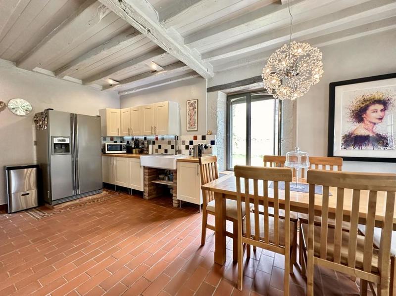 Maison - 131 m² - 7 pièces