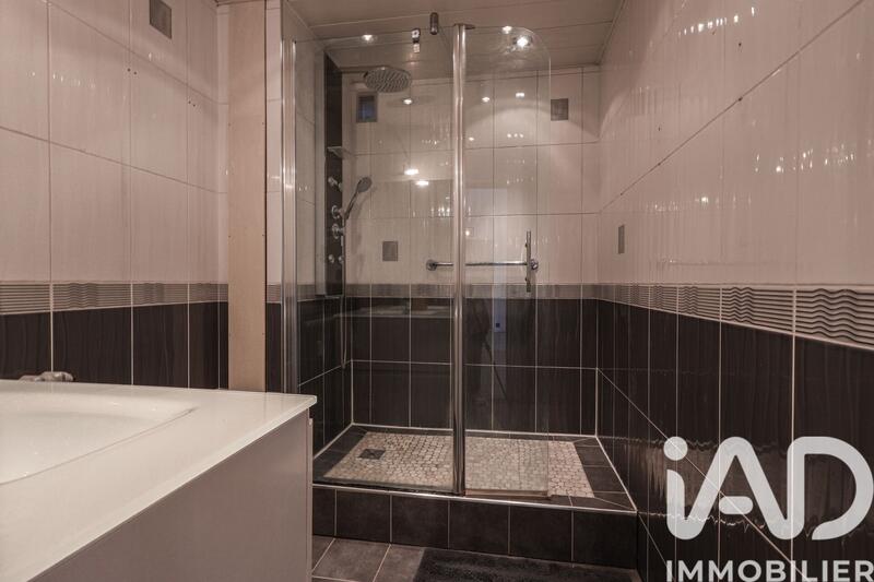 Appartement - 77 m² - 3 pièces