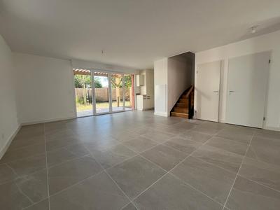 Maison contemporaine - 83 m² - 4 pièces