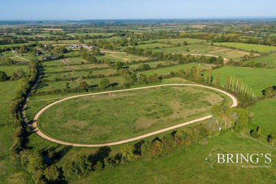 Maison - 200 m² - 6 pièces