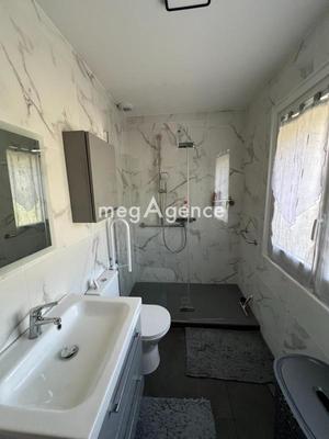 Maison - 80 m² - 5 pièces