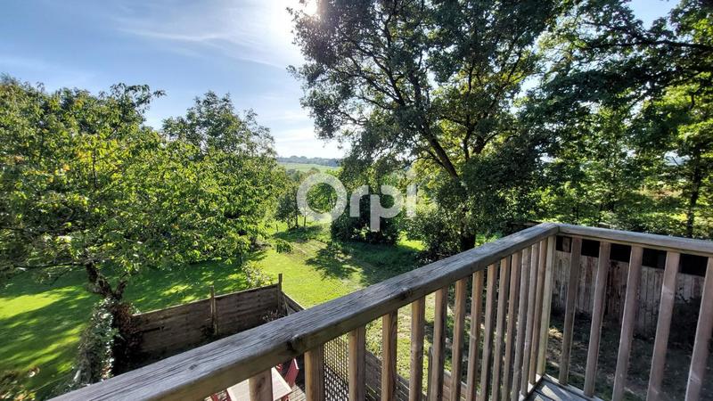 Maison - 138 m² - 5 pièces