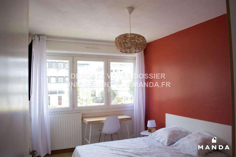 Chambre - 11 m² - 6 pièces