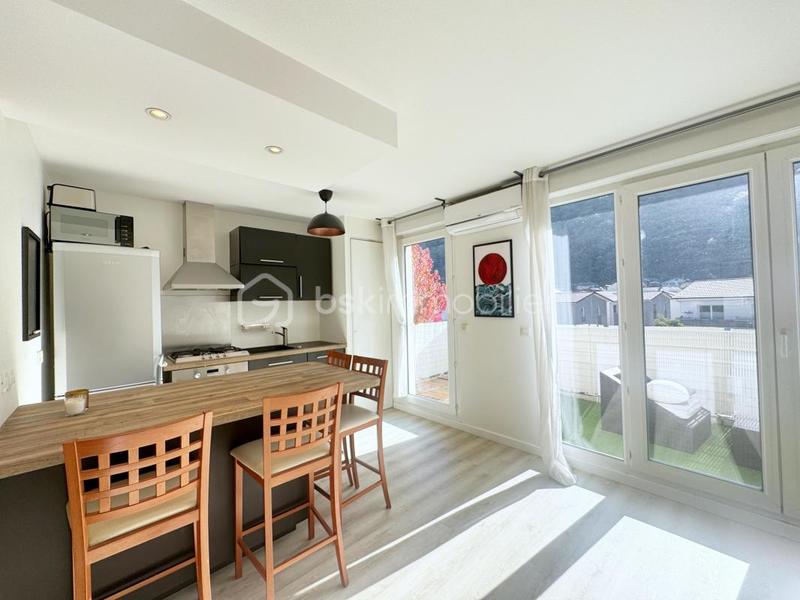 Appartement - 50 m² - 2 pièces