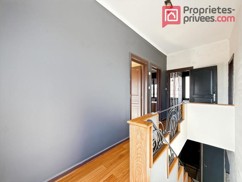 Maison - 160 m² - 7 pièces