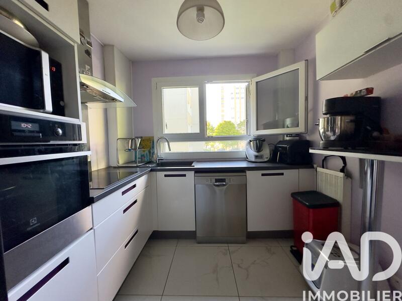 Appartement - 85 m² - 4 pièces