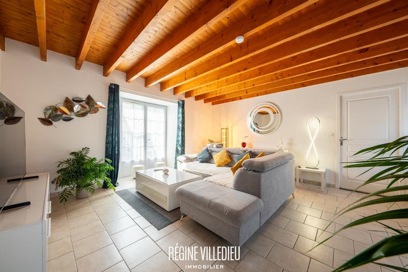 Maison en pierre - 110 m² - 6 pièces