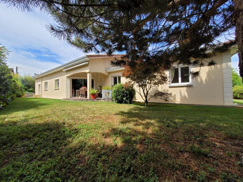 Maison - 148 m² - 7 pièces