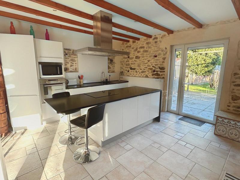 Villa - 295 m² - 12 pièces