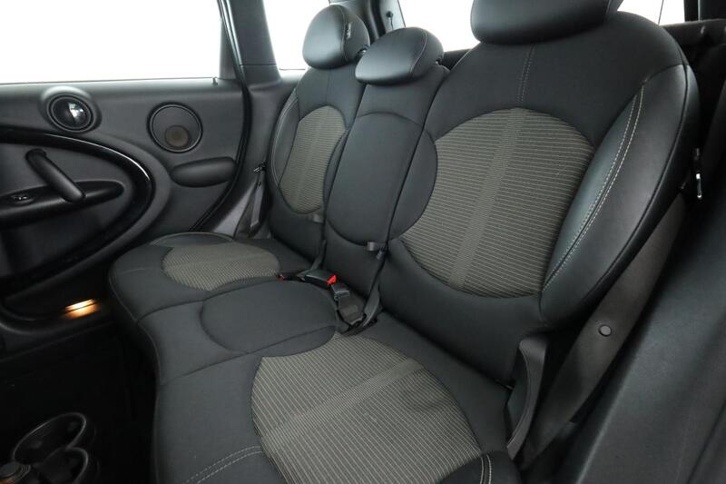 Mini Countryman Cooper Finition Chili 122 ch