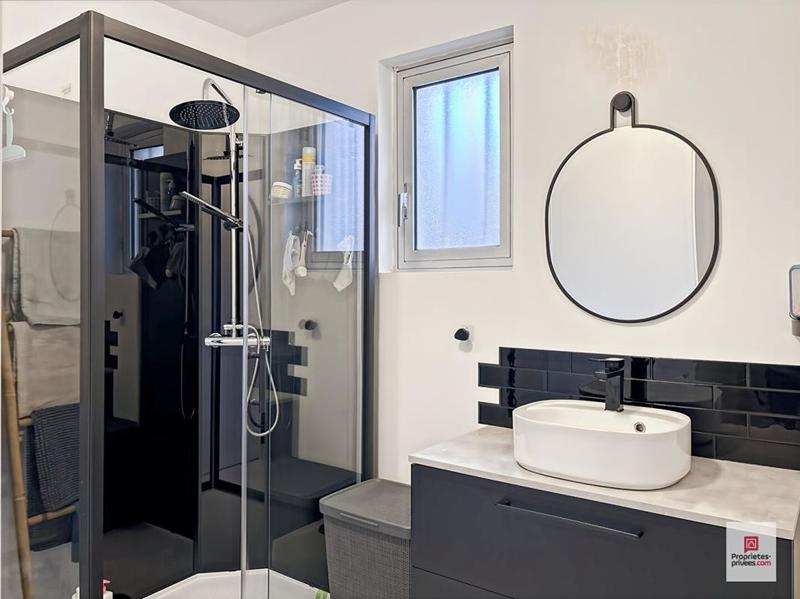 Maison - 93 m² - 4 pièces