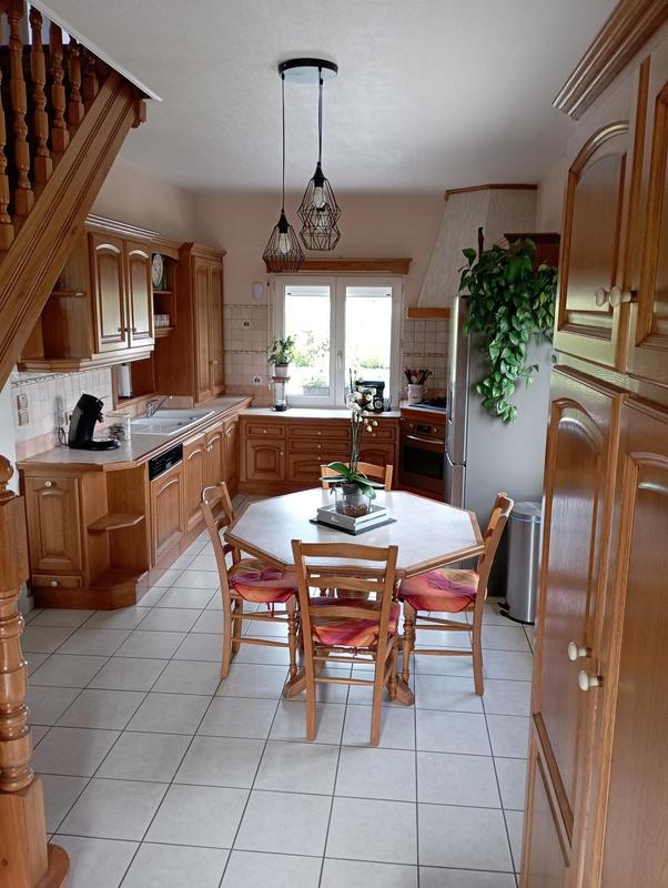 Maison - 146 m² - 7 pièces