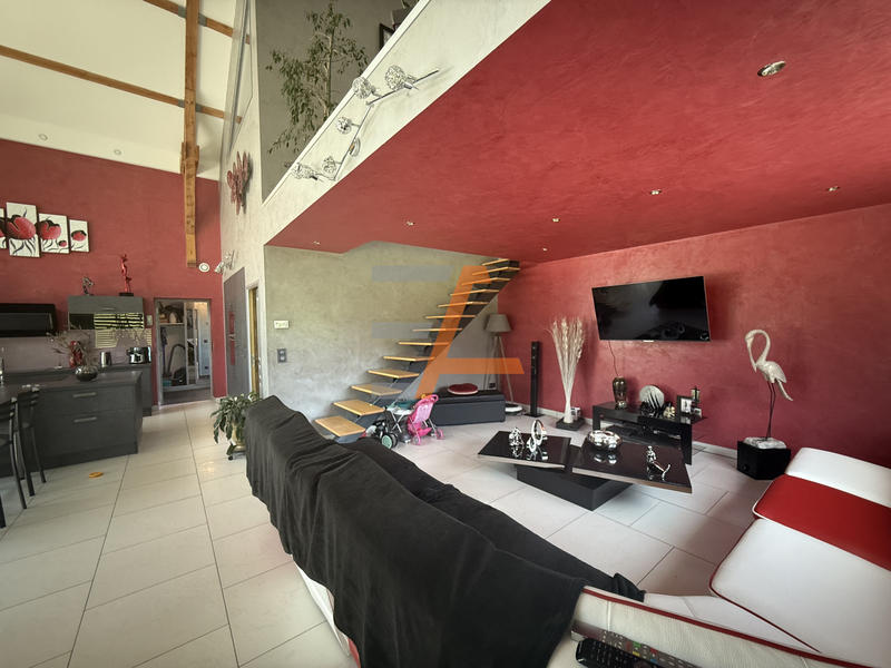 Villa - 220 m² - 7 pièces