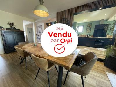 Maison - 120 m² - 5 pièces