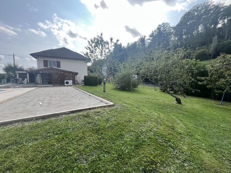 Maison de village - 145 m² - 6 pièces