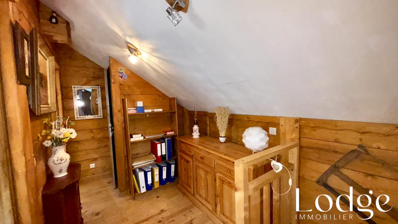 Appartement - 82 m² - 3 pièces