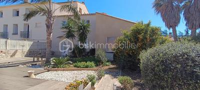 Maison - 220 m² - 7 pièces