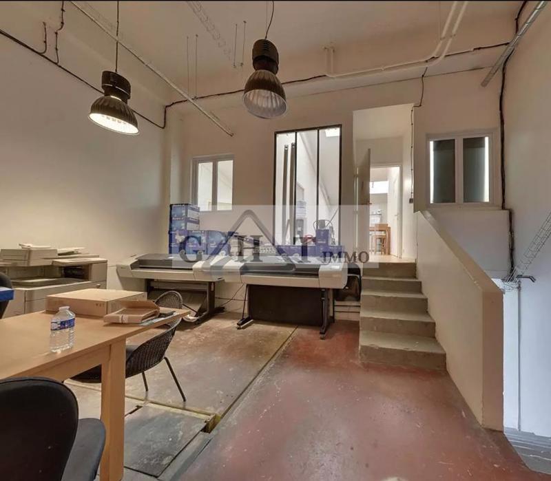 Immeuble - 1 220 m²