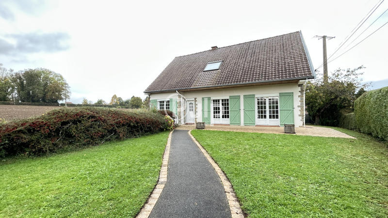 Pavillon - 120 m² - 8 pièces