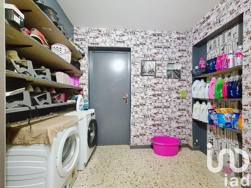 Maison - 240 m² - 10 pièces