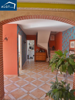 Villa - 185 m² - 6 pièces