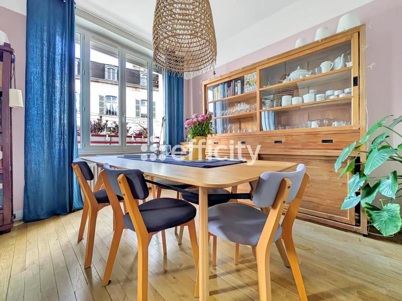 Maison - 134 m² - 5 pièces