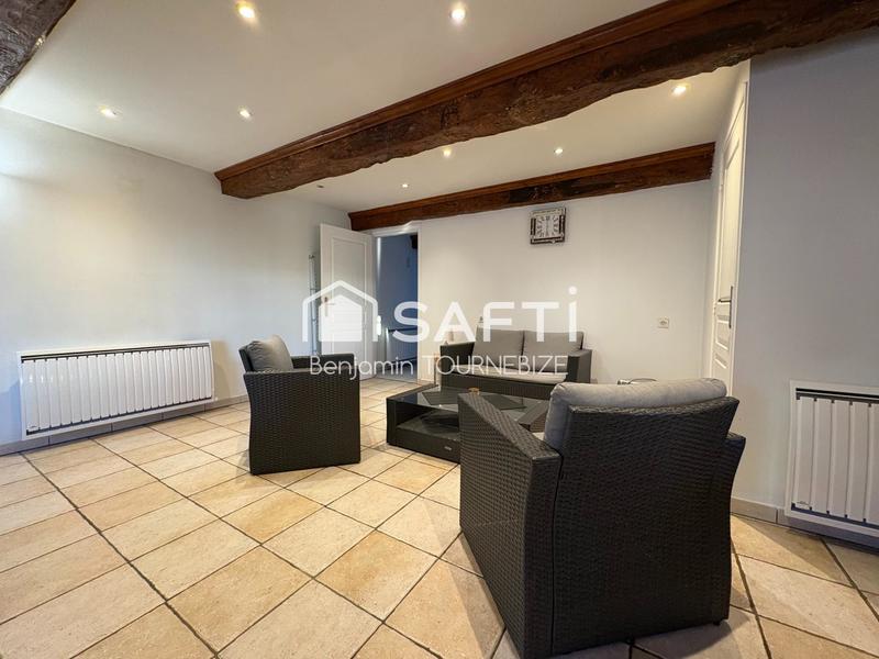 Maison - 236 m² - 10 pièces