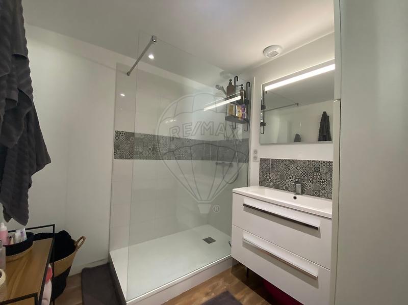 Maison - 205 m² - 7 pièces