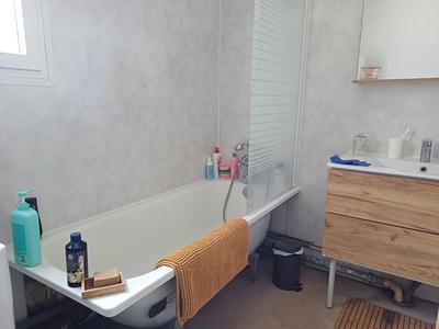 Maison - 96 m² - 4 pièces