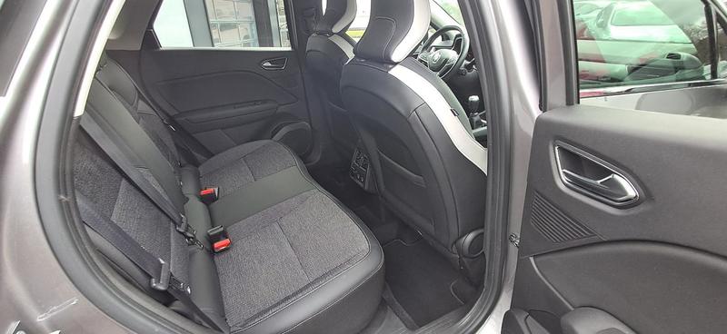 Renault Captur TCe 100 Intens