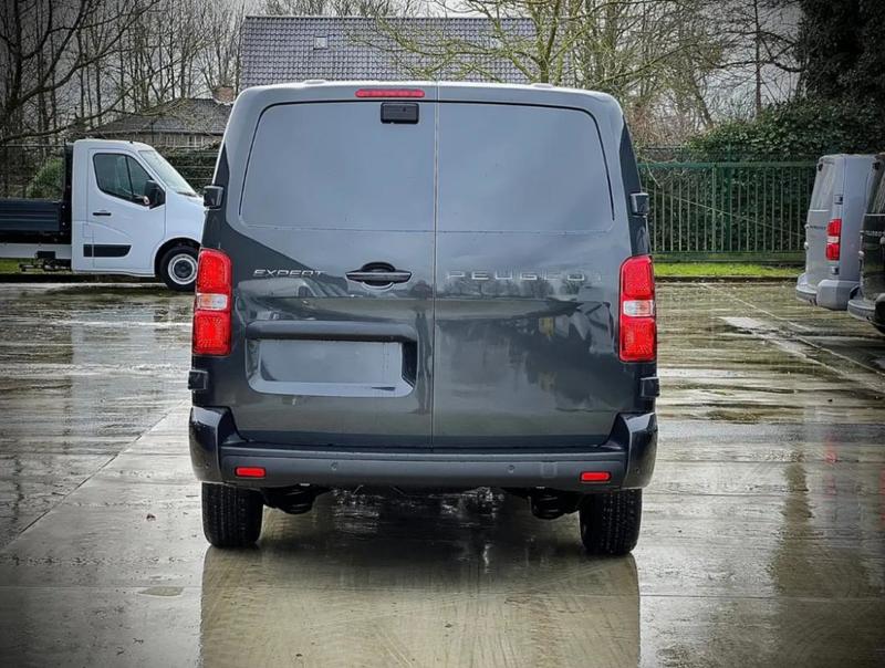 Peugeot Expert III Cabine Approfondie Fixe Xl 2.0 Bluehdi 180 s&amp;S Eat8 Asphalt
