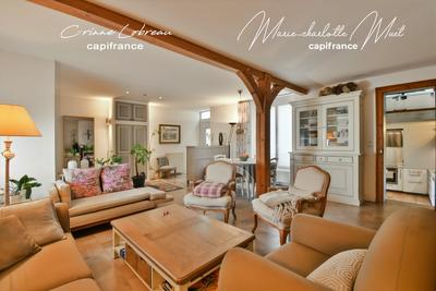 Maison de ville - 121 m² - 6 pièces