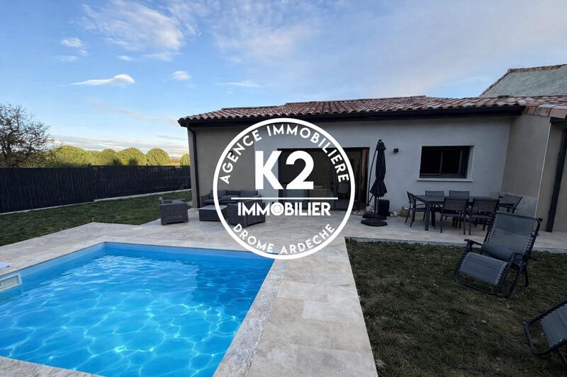 Villa - 110 m² - 4 pièces