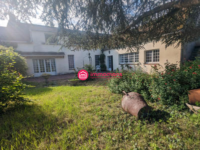 Maison ancienne - 180 m² - 7 pièces