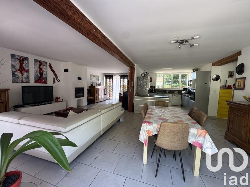 Maison - 150 m² - 5 pièces