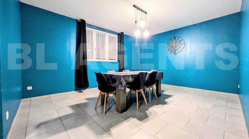 Maison - 170 m² - 8 pièces