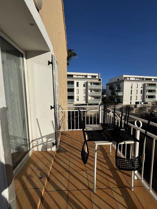 Appartement - 80 m² - 4 pièces