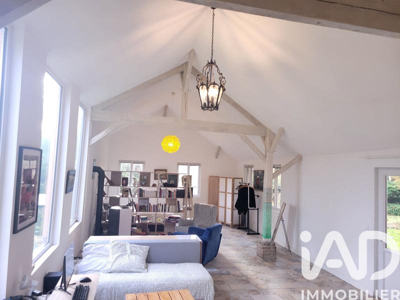 Maison - 230 m² - 11 pièces