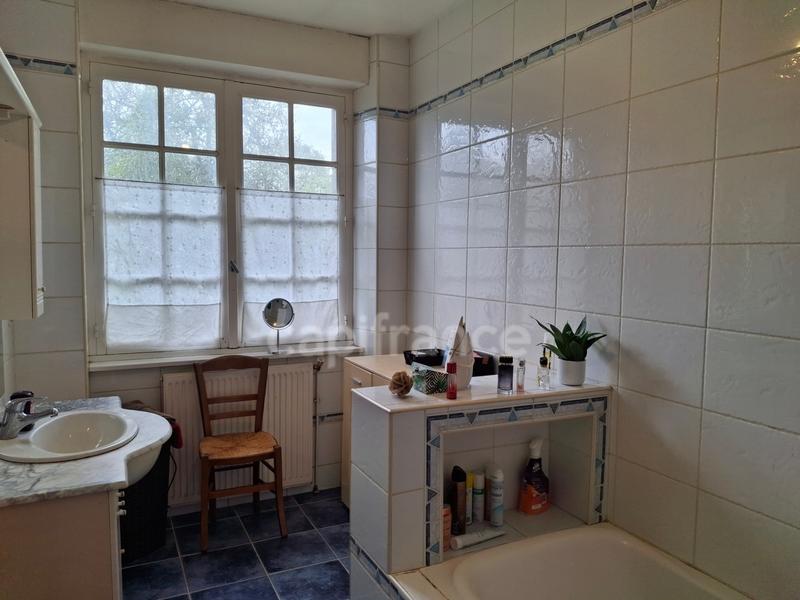 Maison en pierre - 100 m² - 6 pièces