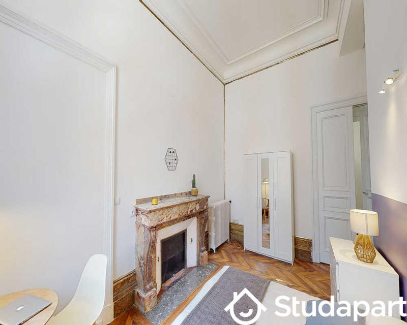 Chambre - 110 m² - 1 pièce