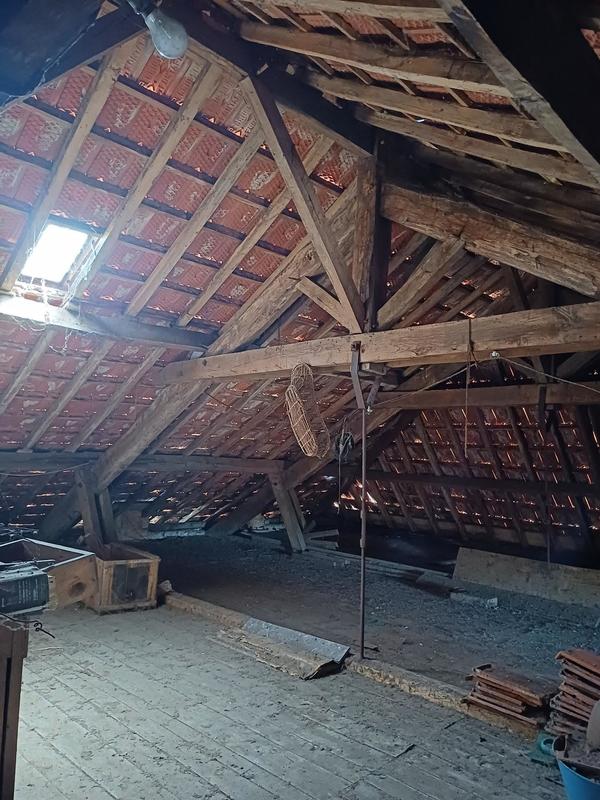 Maison - 217 m² - 10 pièces