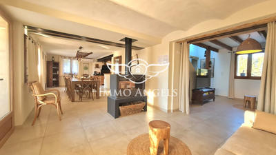 Mas - 188 m² - 7 pièces