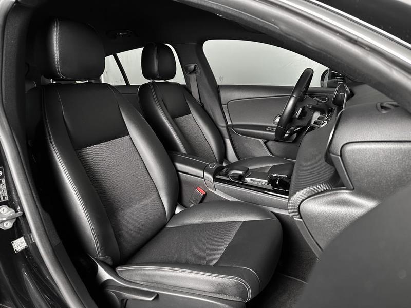 Mercedes Cla Shooting Brake 200d 150ch Ja17p Cuir Chauff Carplay Camera Regul Acc Gps 8g-Dct 200 d