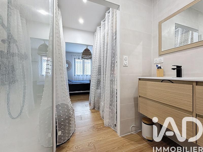 Maison - 96 m² - 5 pièces