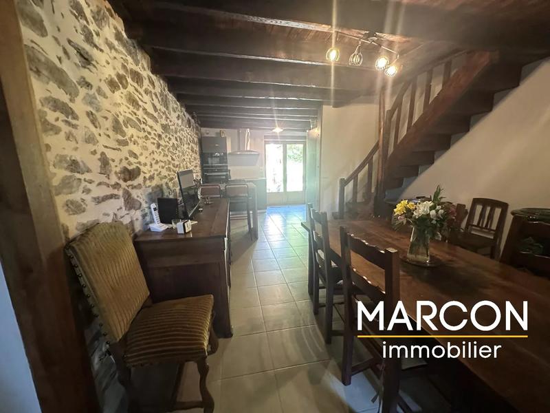 Propriété - 107 m² - 5 pièces